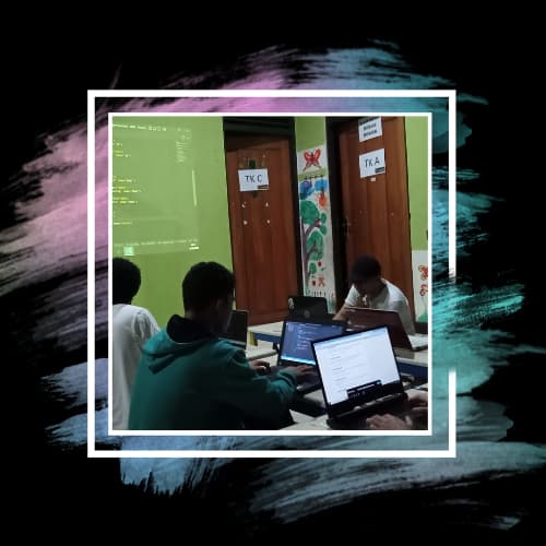 Foto Kelas Programming